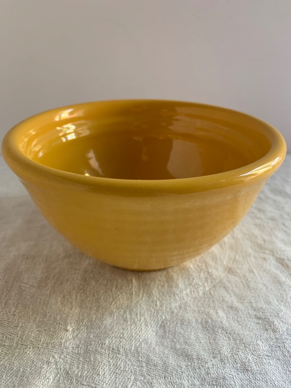 Vintage Bauer Ringware Chinese Yellow Fruit Bowl 5.5” Beehive Pottery